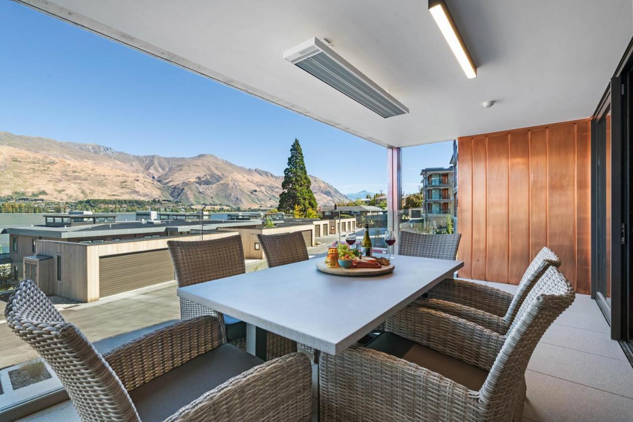 Winona Of Wanaka - Luxury Lakefront Apartment Экстерьер фото